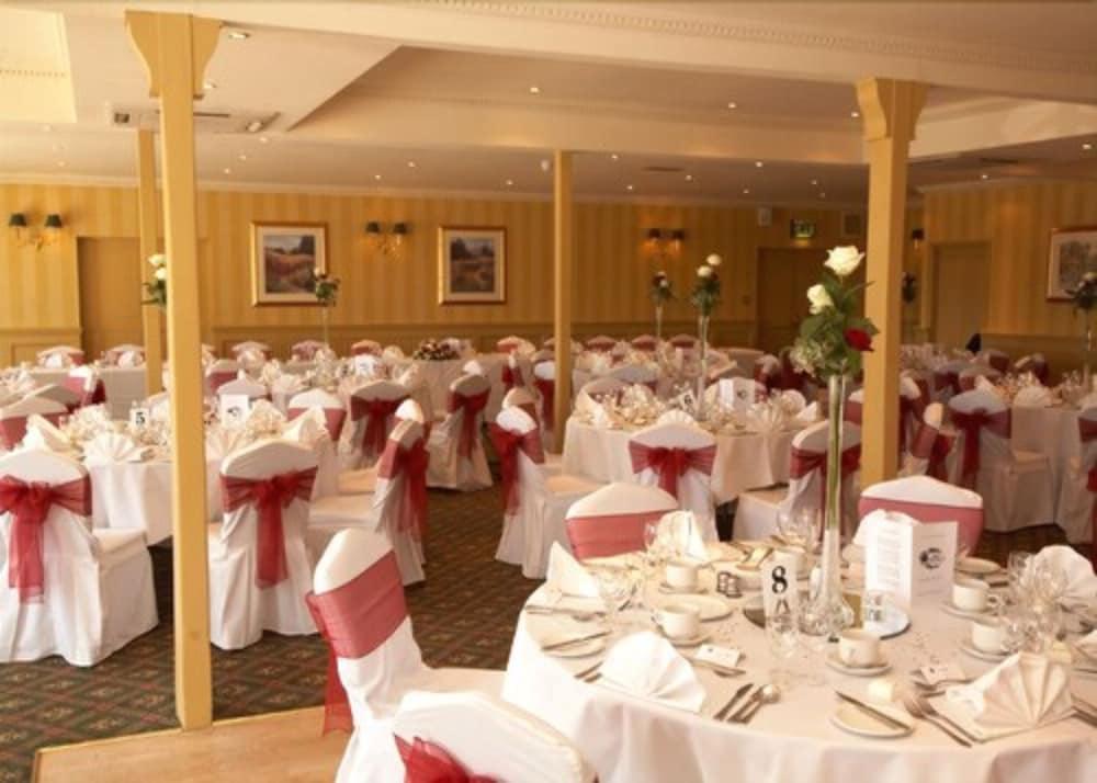 Roundthorn Country House & Luxury Apartments Penrith Exteriör bild